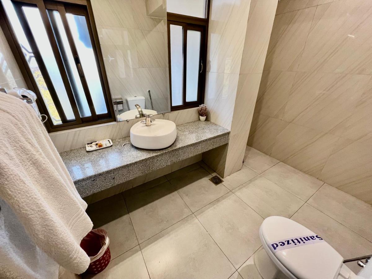 Shelton'S Ambassador Hotel Islamabad Bagian luar foto
